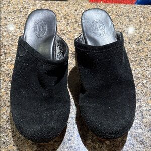 American Eagle Outfitters Black Suede Slip-On Booties